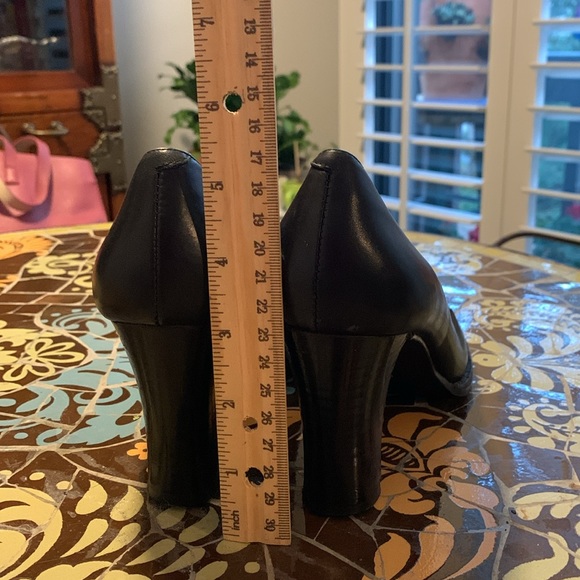 AEROSOLES PUMP STYLE SHOE Sz: 7.5M - Picture 9 of 9